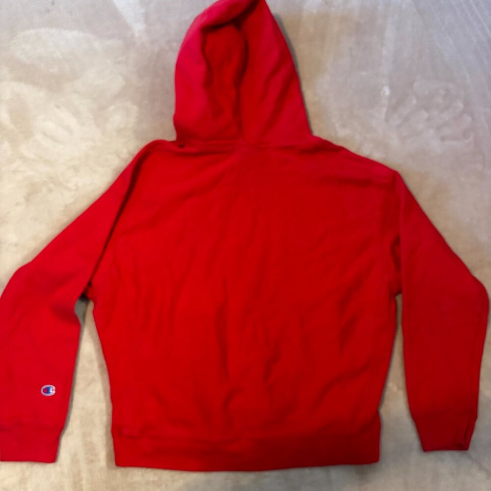 Champion Reverse Weave Hoodie Red XL – Embroidered Logo – Classic Pullover Sweat - Picture 8 of 9